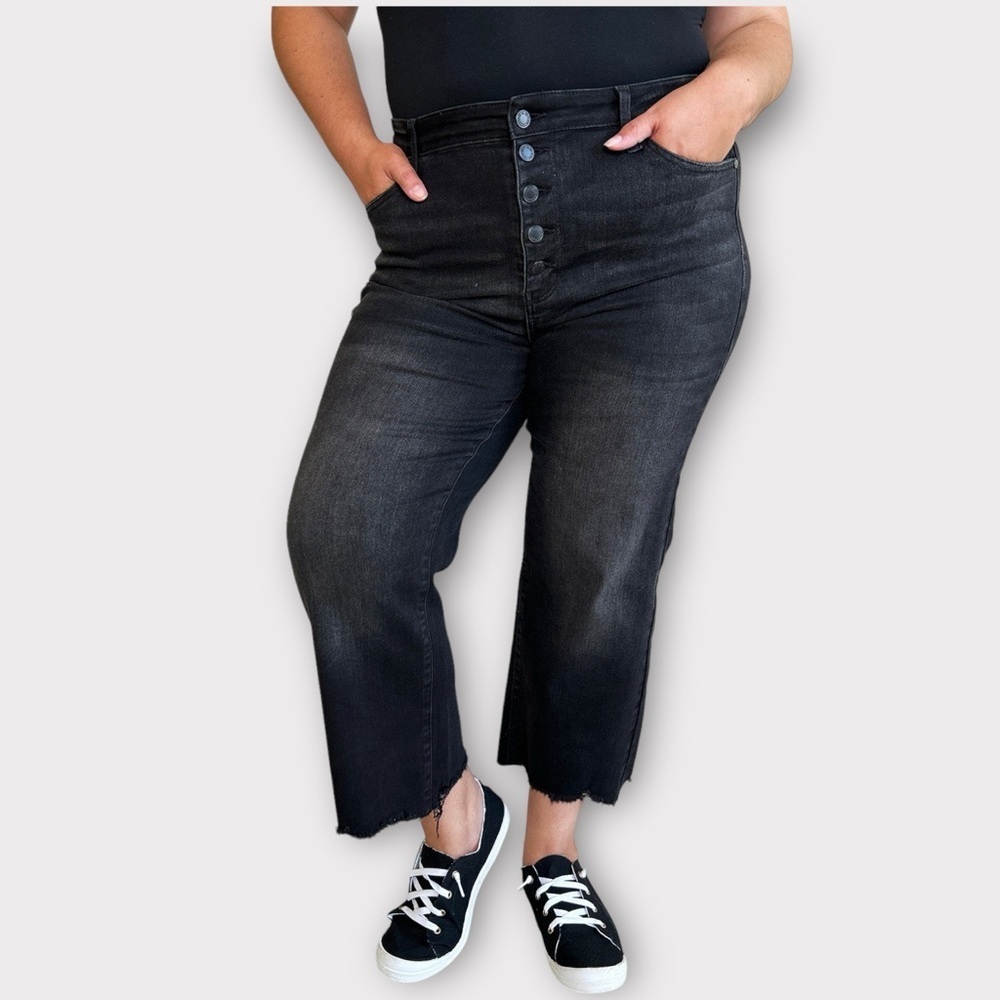Judy Blue Cropped Wide Leg Jean High Waist Raw Hem Black NWT